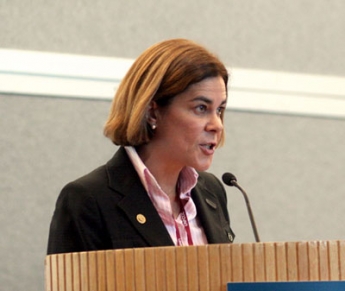 Esther Larrañaga, Consejera de Medio Ambiente